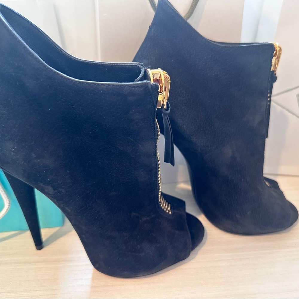 Giuseppe Zanotti Black Peep-Toe Boots with Gold Zipper